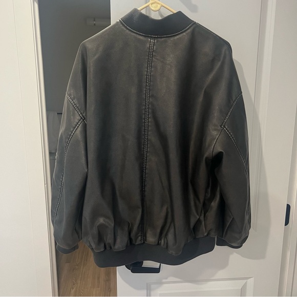 Zara Oversized Faux Leather Bomber Jacket - Picture 8 of 10